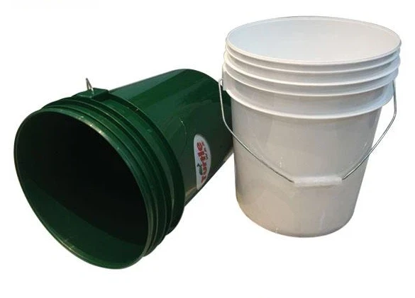 Hydraulic Oil Plastic Bucket Containers 5 Gallon With Rieke Flex Spout